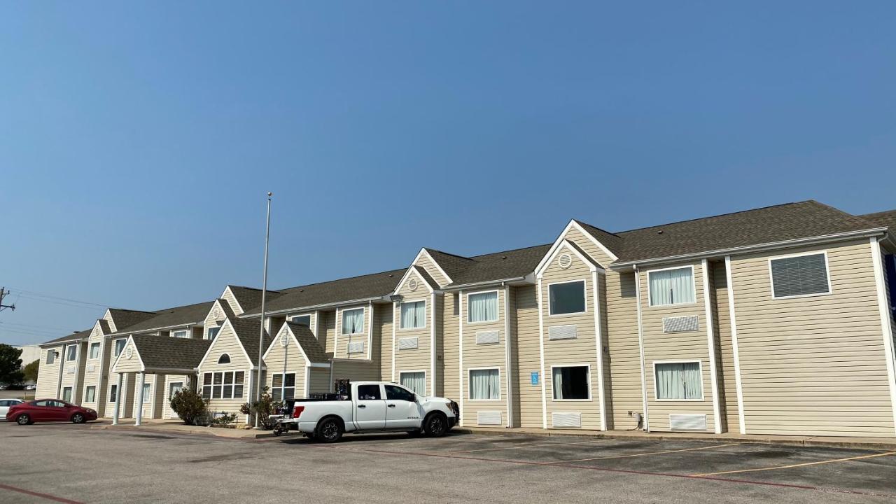 Microtel Inn & Suites By Wyndham Ardmore Extérieur photo