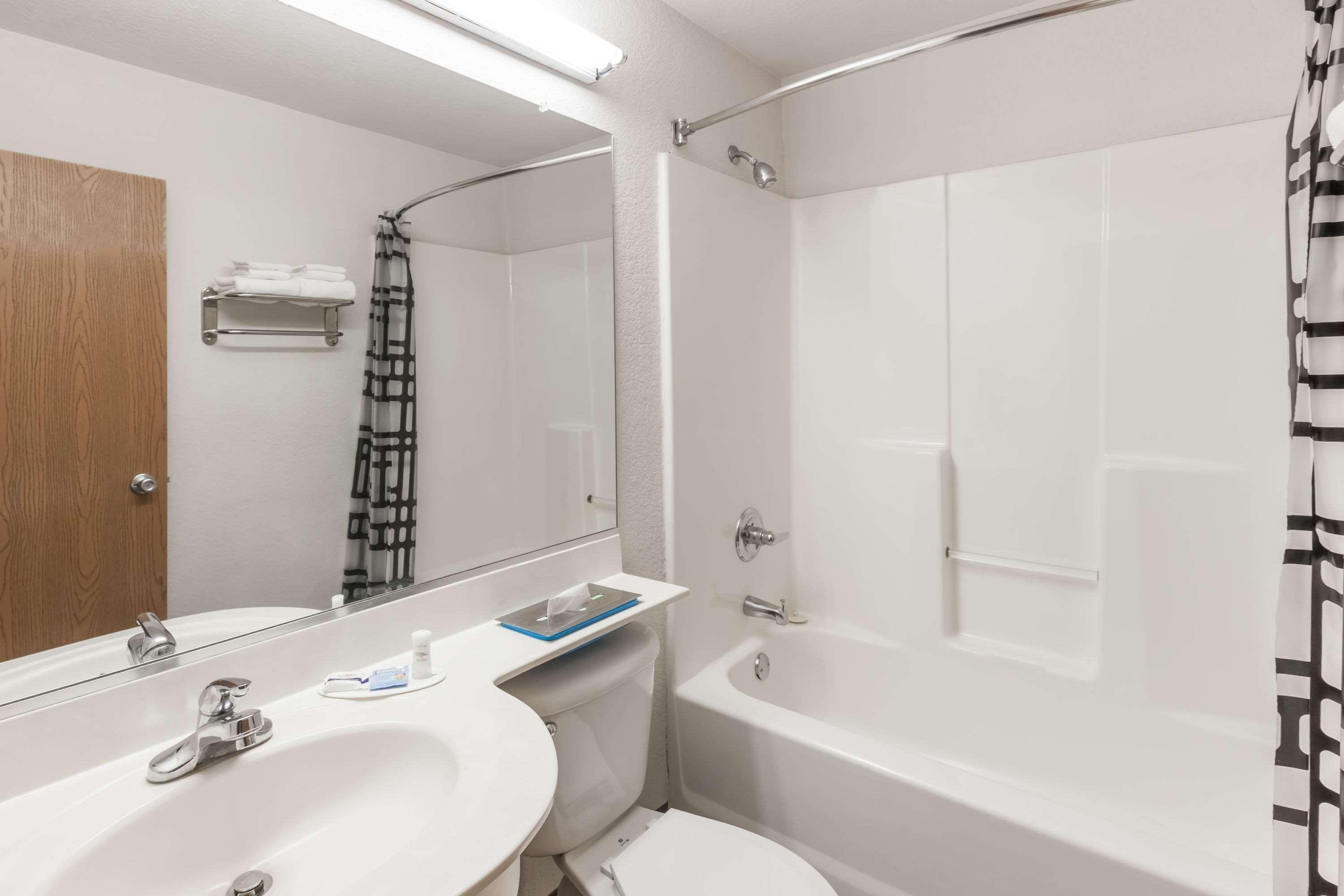 Microtel Inn & Suites By Wyndham Ardmore Extérieur photo